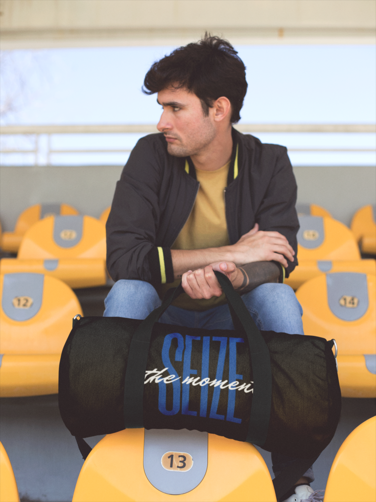 Duffle bag with motivational quote. Accessories to inspire.